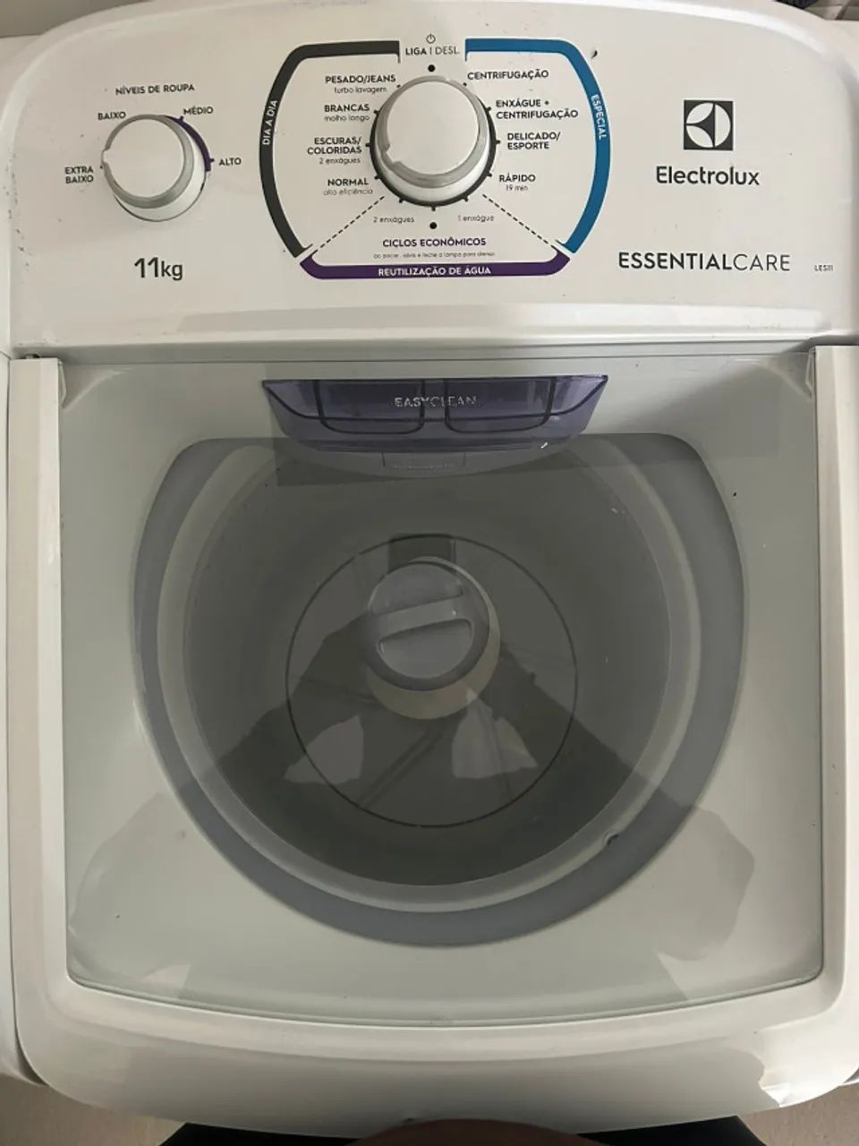 Lava-roupas Electrolux Essential Care 11kg - ótimo estado - 127V - Foto 3
