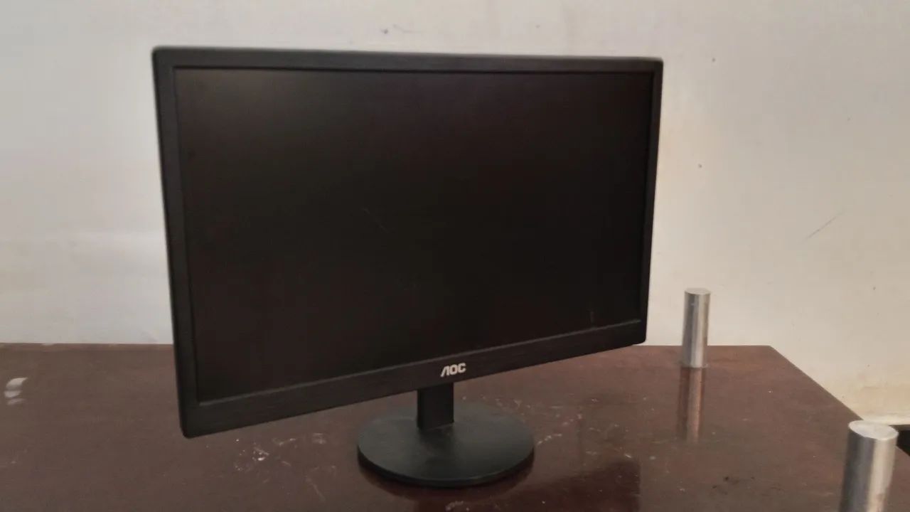 Monitor AOC LCD 19"  - Foto 3