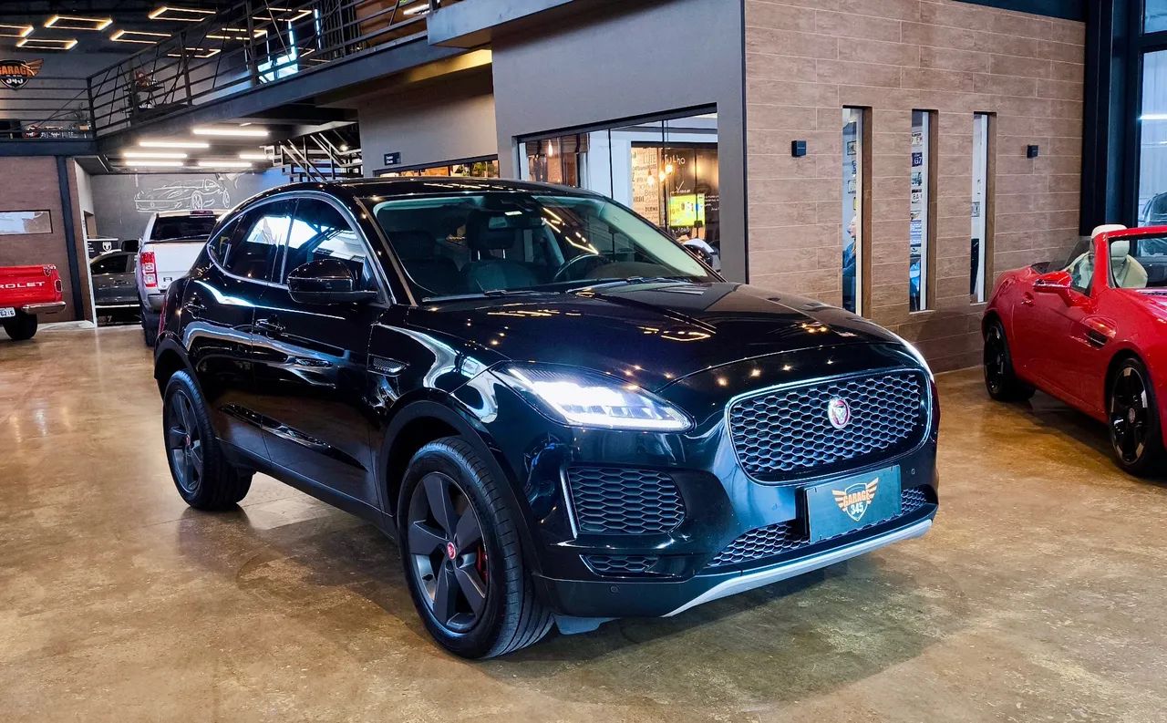 Jaguar E-Pace 2.0 AWD 249cv Aut. 2018 - Foto 2