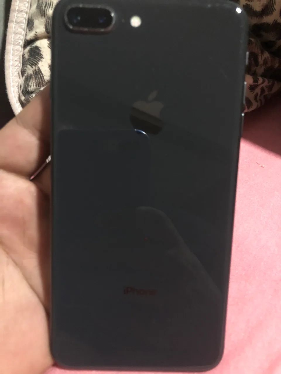 iPhone 8 Plus 