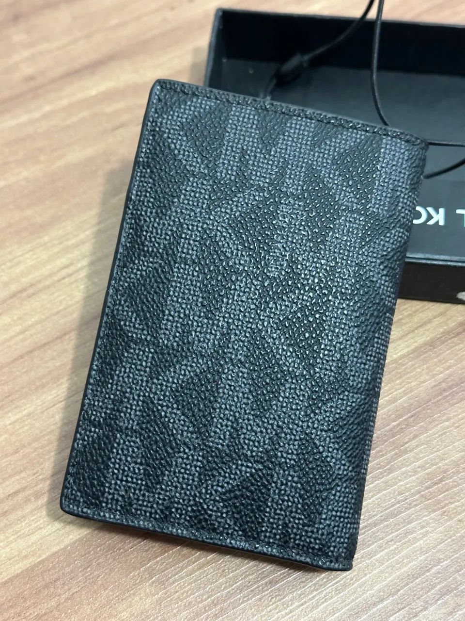 Carteira Michael Kors original jet set