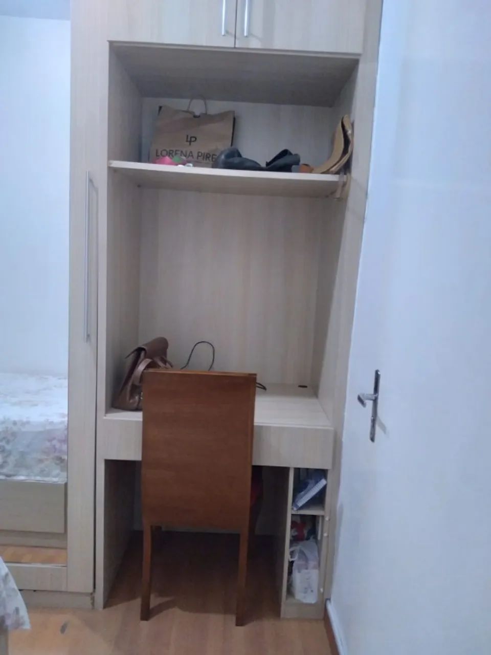ALUGO QUARTO FEMININO MOBILIADO - Foto 2
