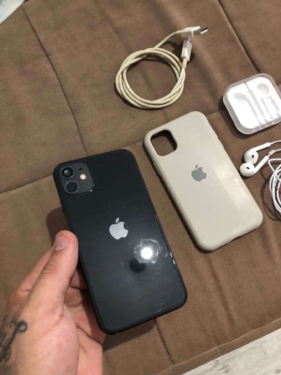 iPhone 11 128gb com fone e capinha  - Foto 2