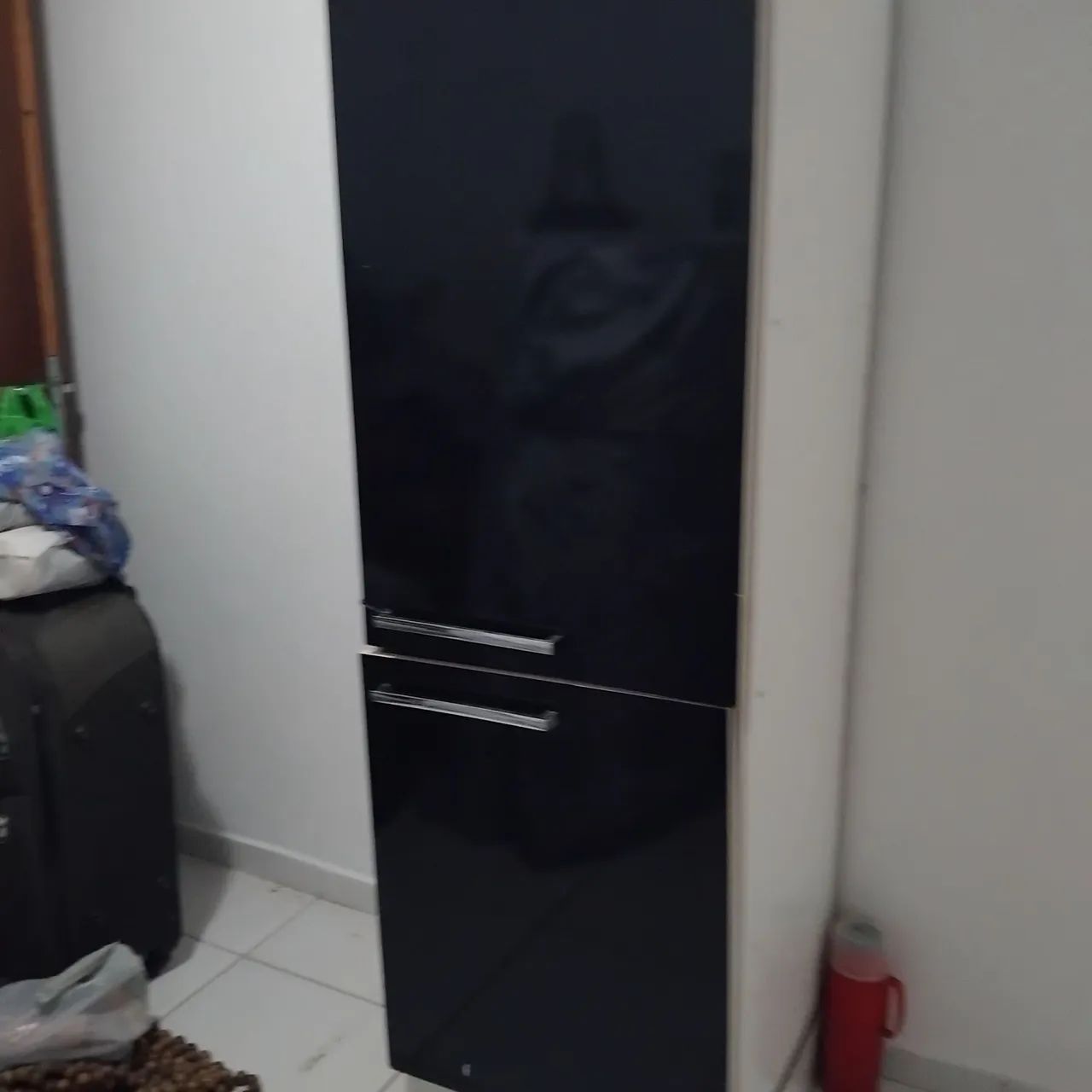 Vendo armário grande 80cm