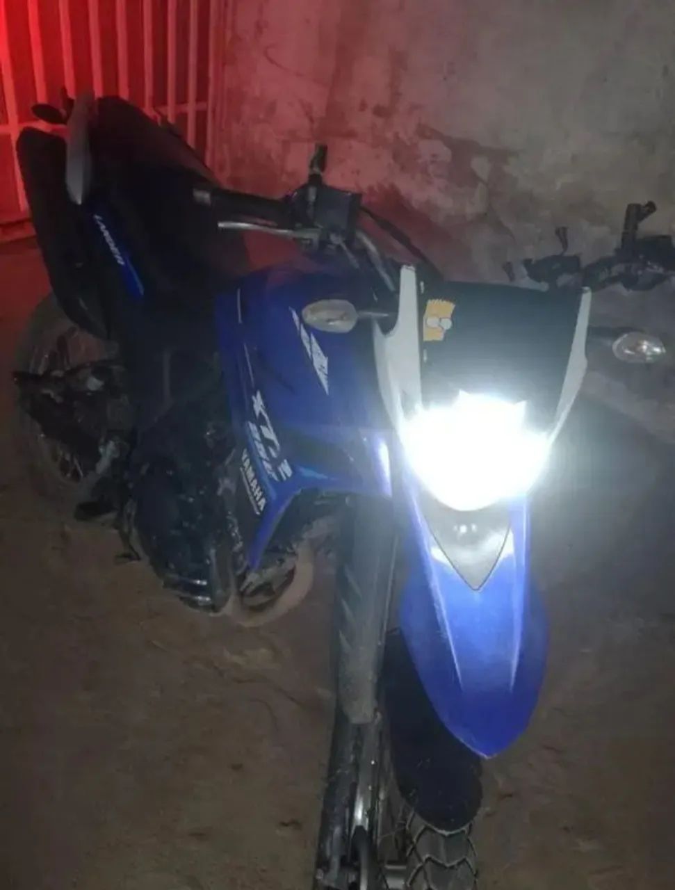 Lander 250  ano 2024
