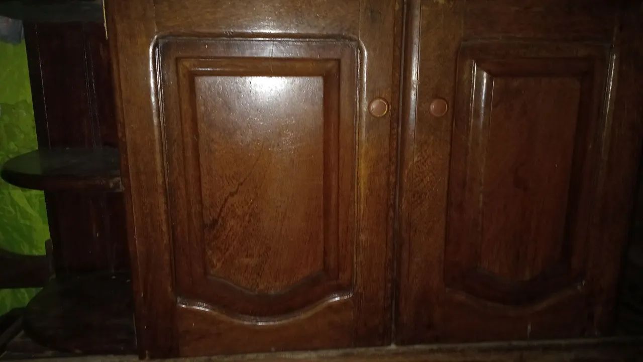 Armário de parede 