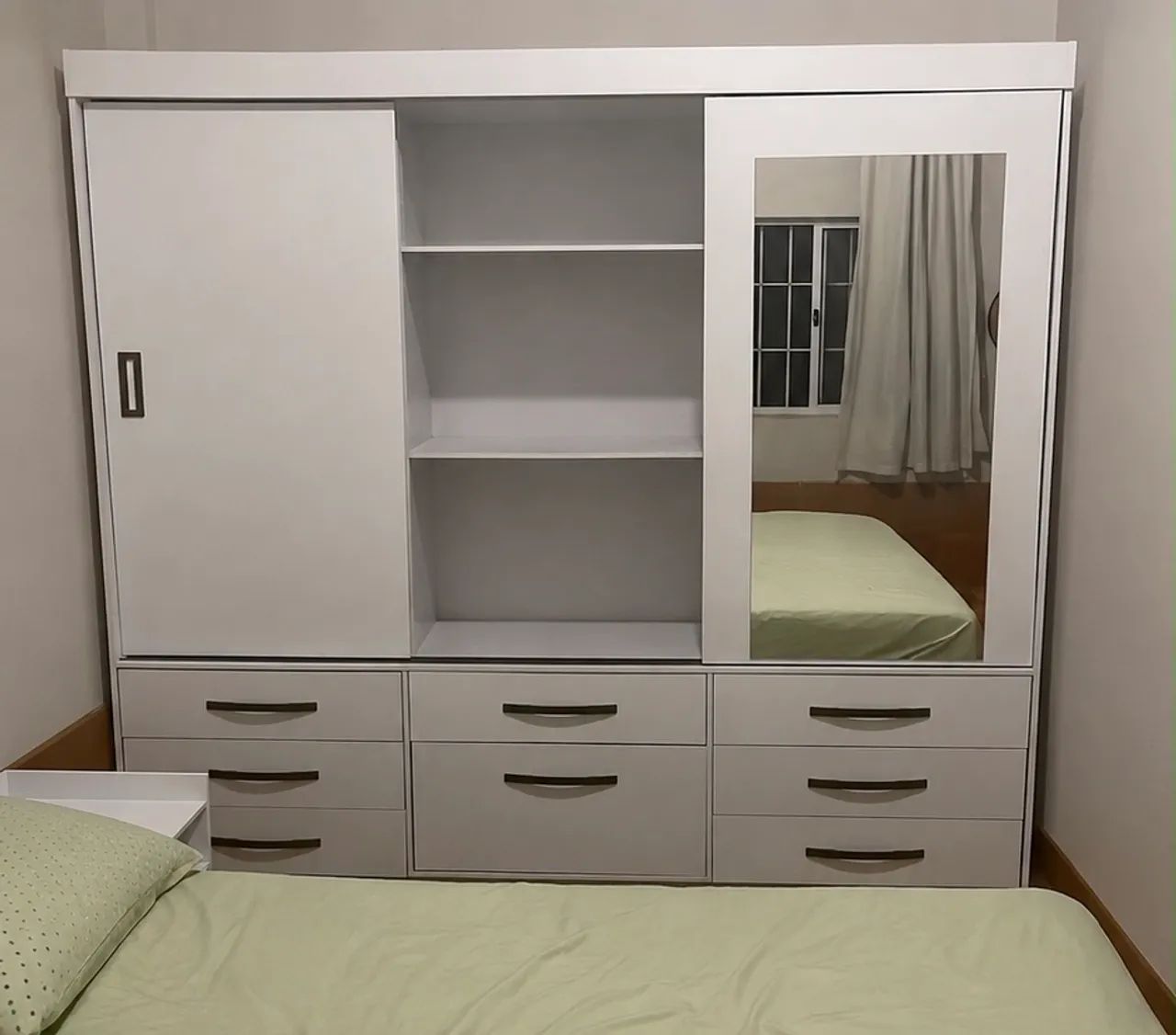 Guarda-roupa de Casal 