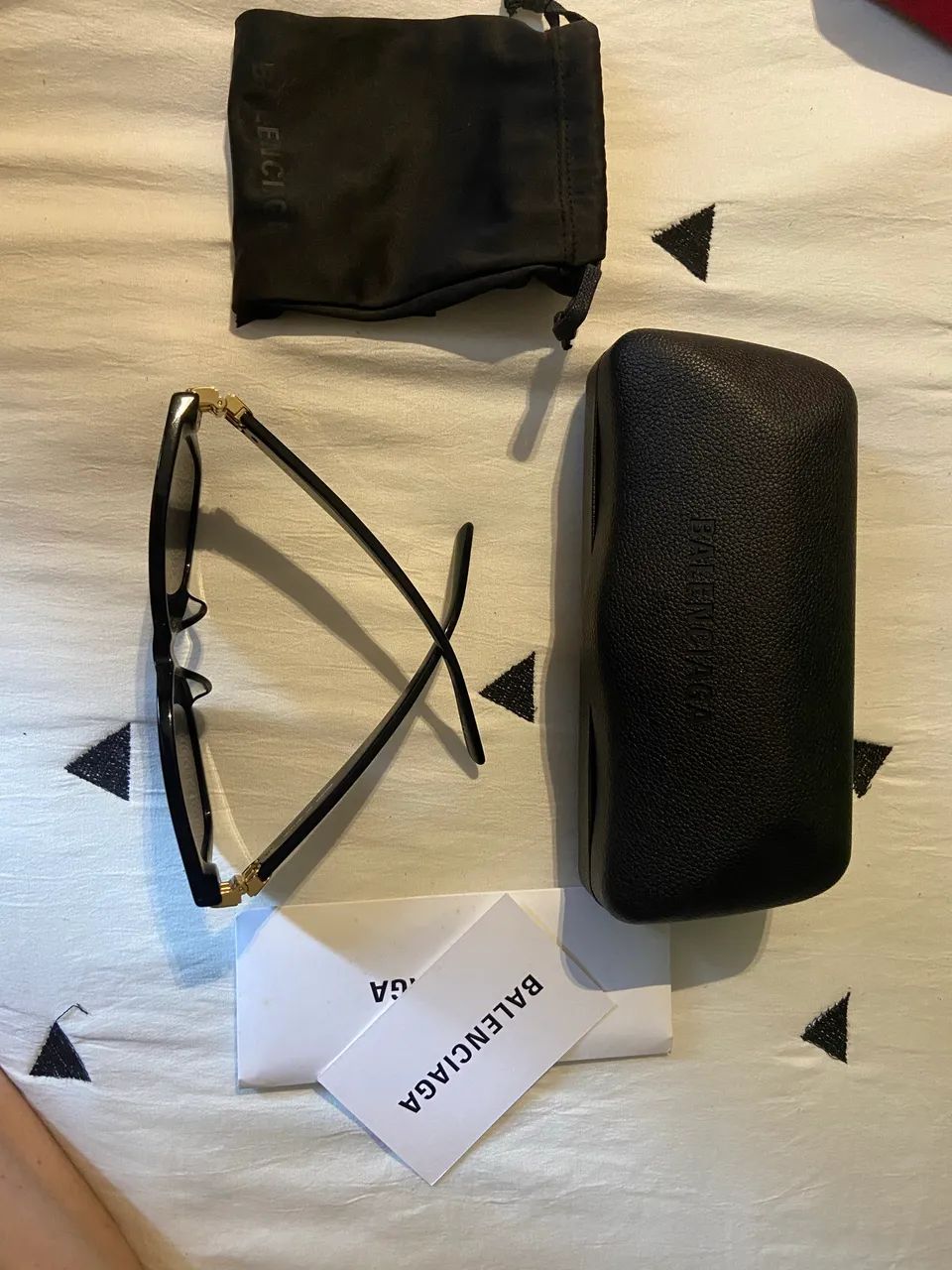 Óculos de sol Balenciaga modelo BB0135SA 001 - Foto 3