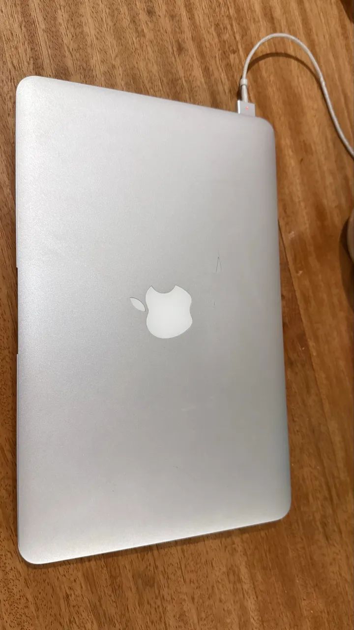 MacBook Air (11-inch, Early 2014)