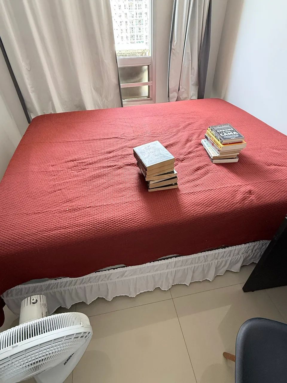 Cama box queen