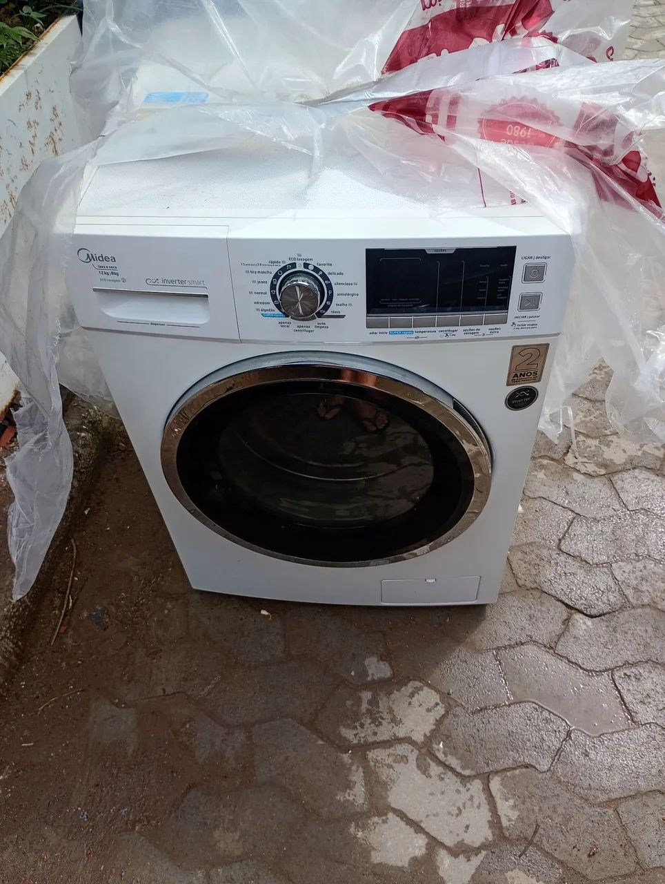 Máquina lava e seca 