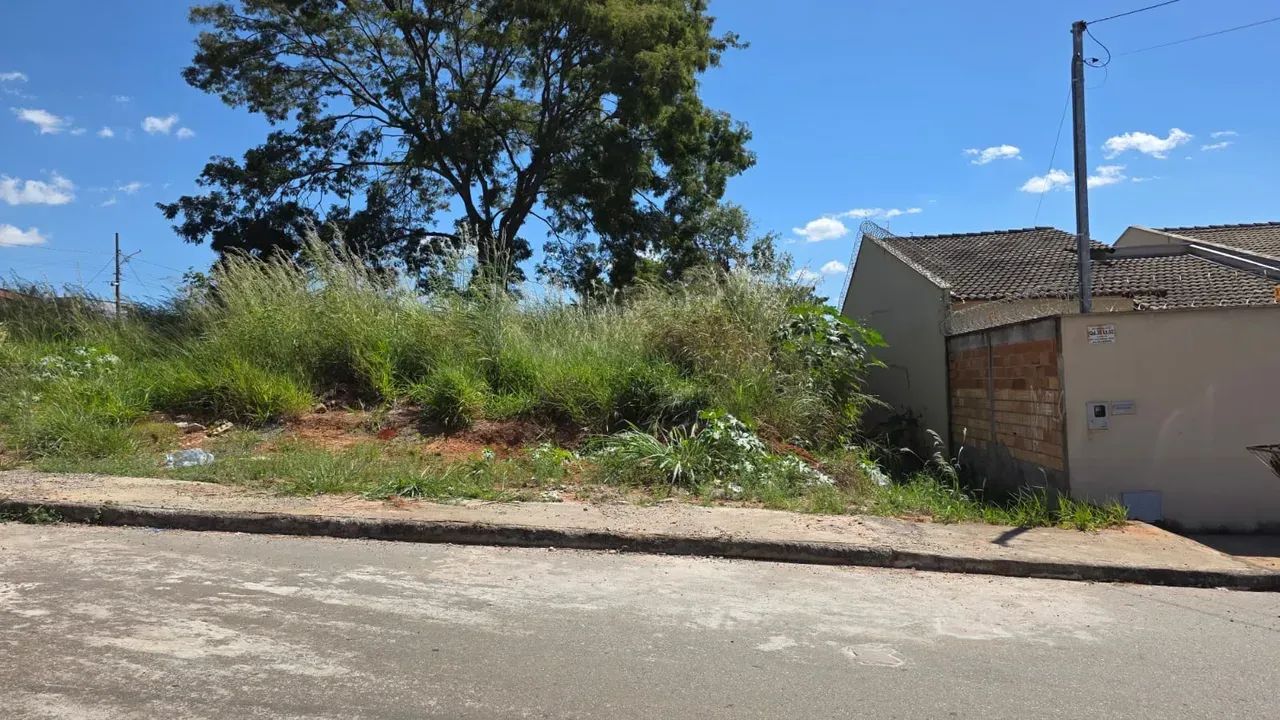 Lote 392,00m² (Asfalto, Agua e Esgoto) Setor Colonial Sul