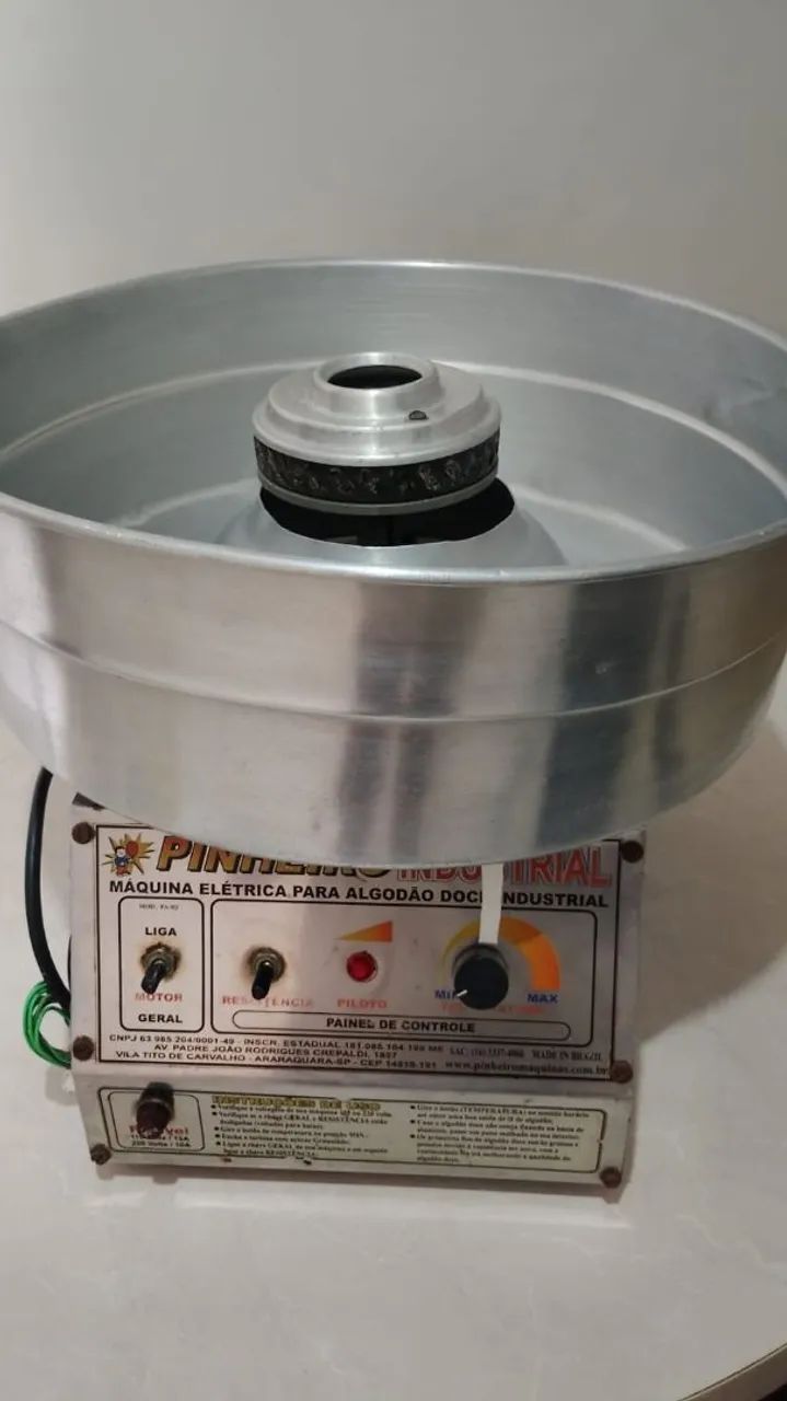 Vende se máquina de algodão doce 