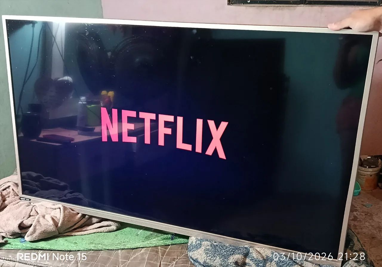 Vendo tv TCL Android smart 49 polegadas  - Foto 3