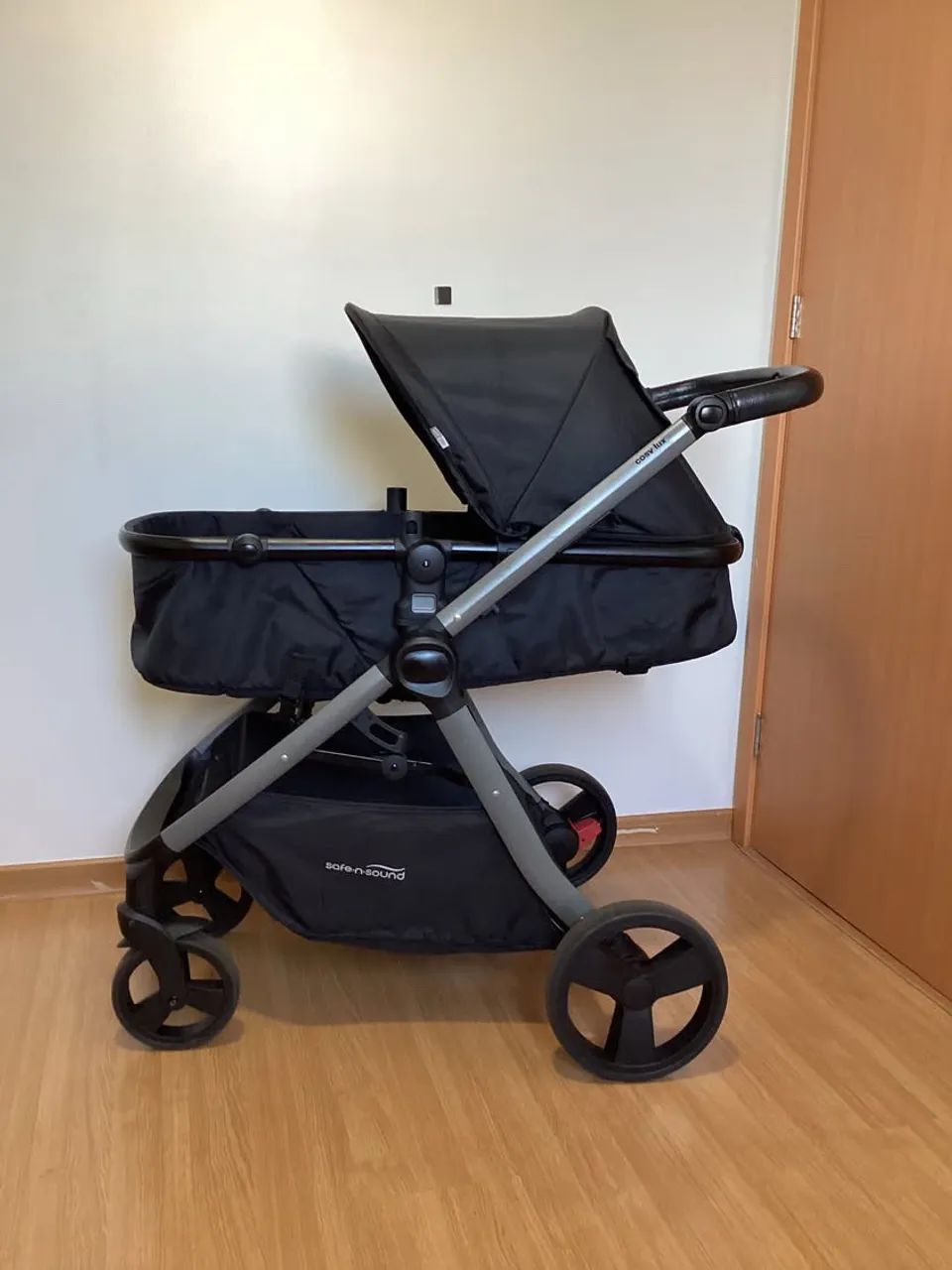 Vende-se carrinho moisés + bebê conforto + base para o carro - Foto 3