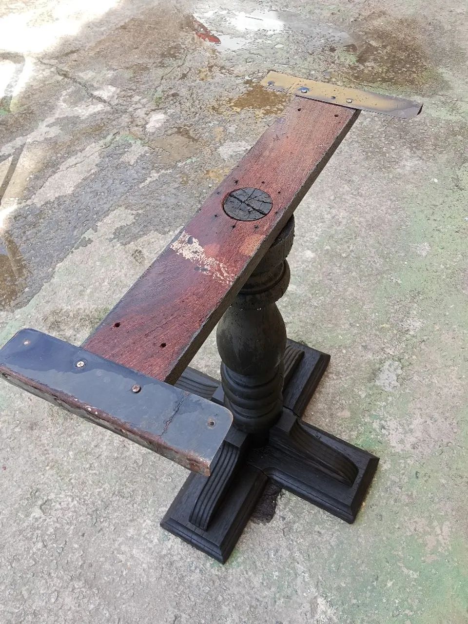 Pé de mesa: - Foto 3