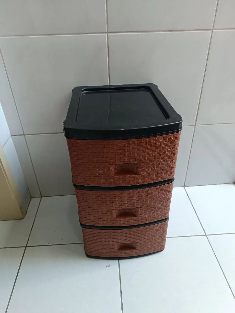 Gaveteiro de chão estado de zero