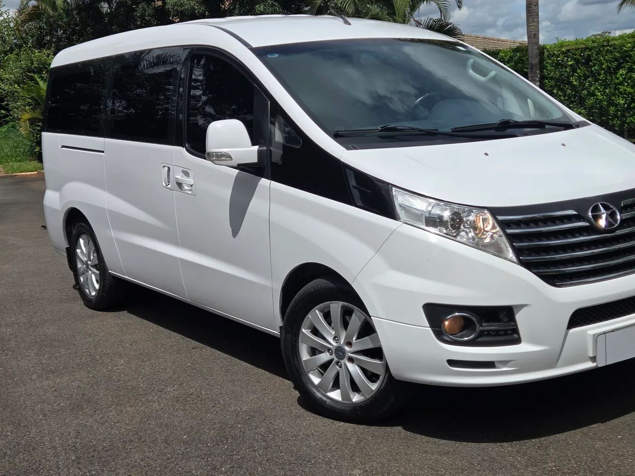 JAC T8 2.0 16V 5P Mec. 2014 - Foto 2