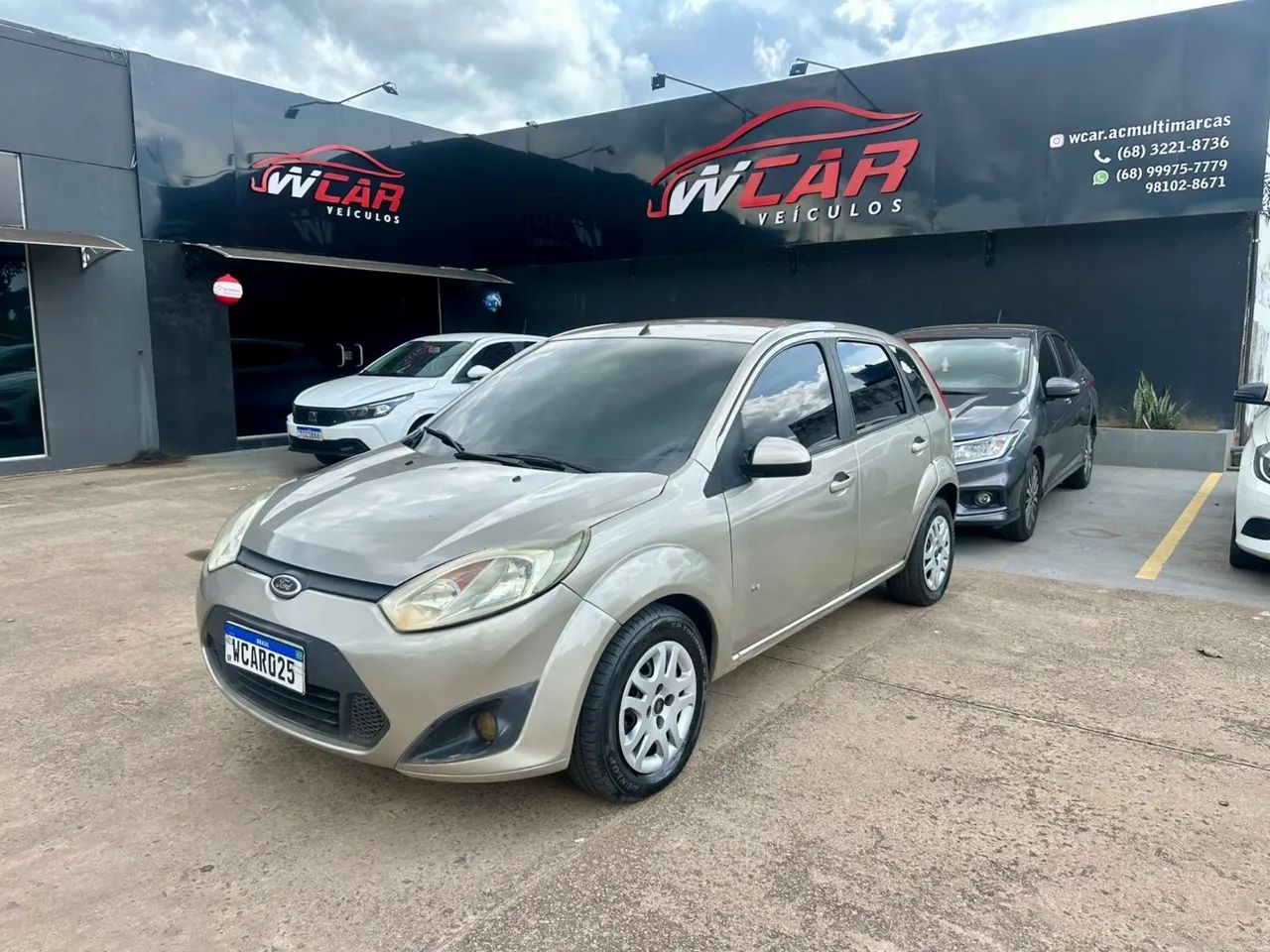 Ford Fiesta Fiesta SE 1.6 8V Flex 5p 2014