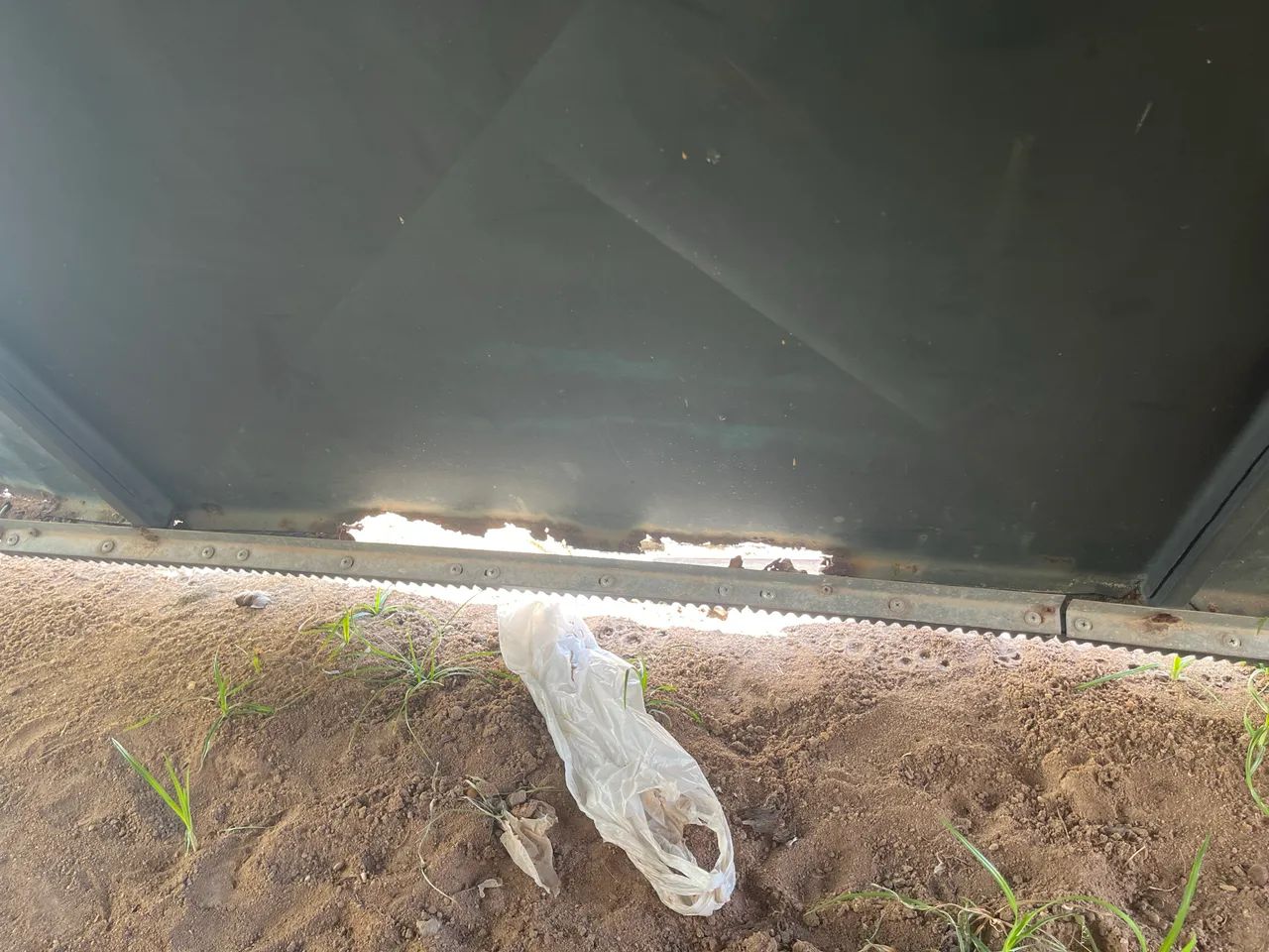 Vende-se portão de ferro usado  - Foto 3