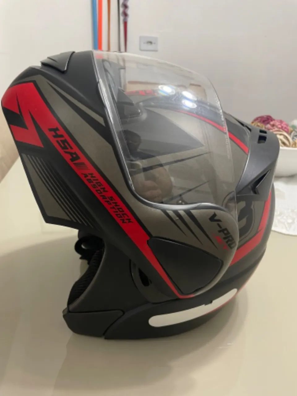 Capacete escamoteável  - Foto 4