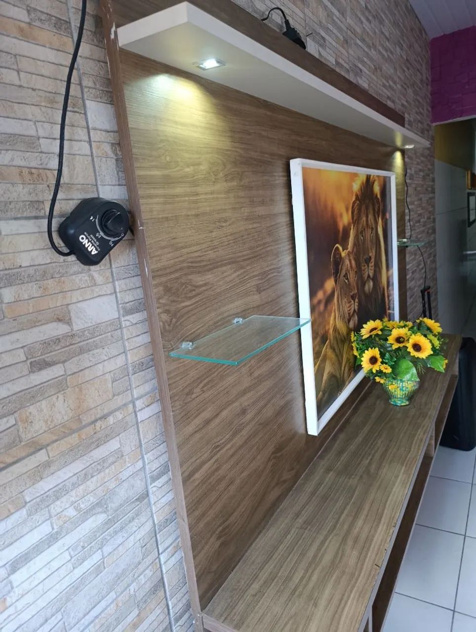 Painel Rack MDF com duas leds 