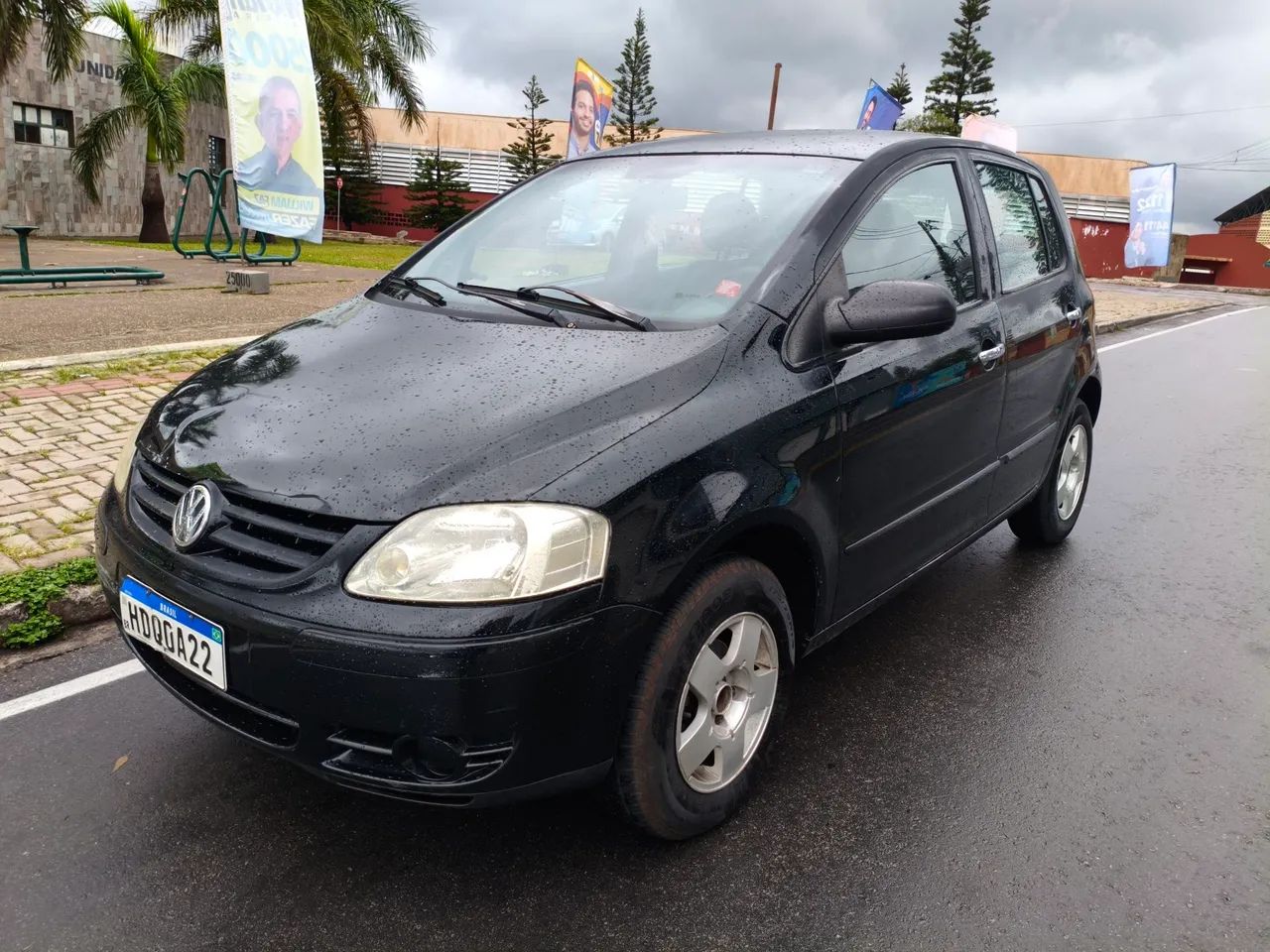 Volkswagen Fox Fox Plus 1.0Mi/ 1.0Mi Total Flex 8V 4p 2006