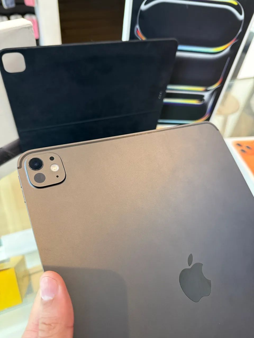 Ipad Pro M4 13? + Magic Keyboard + Apple pencil Pro - Somos loja