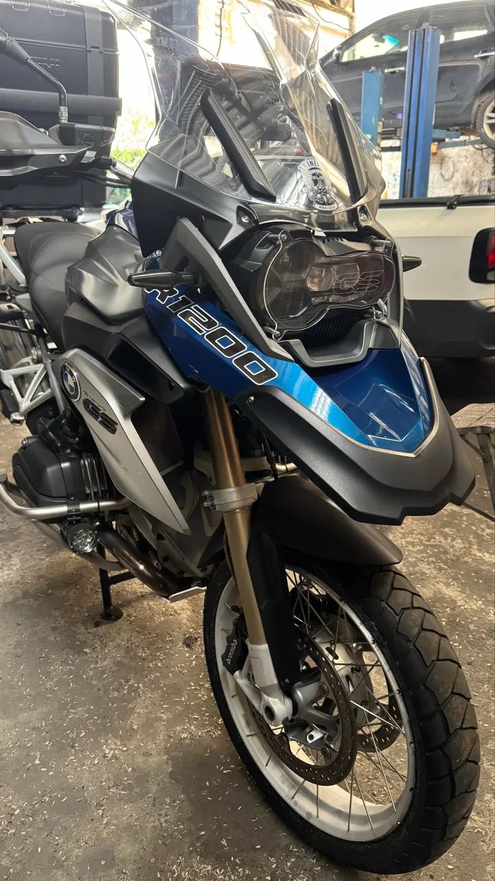 GS 1200