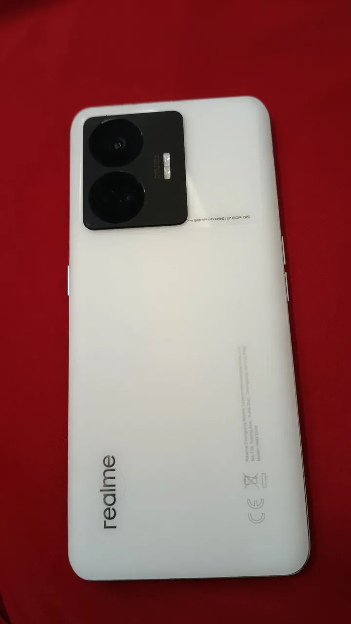 REALME GT3 