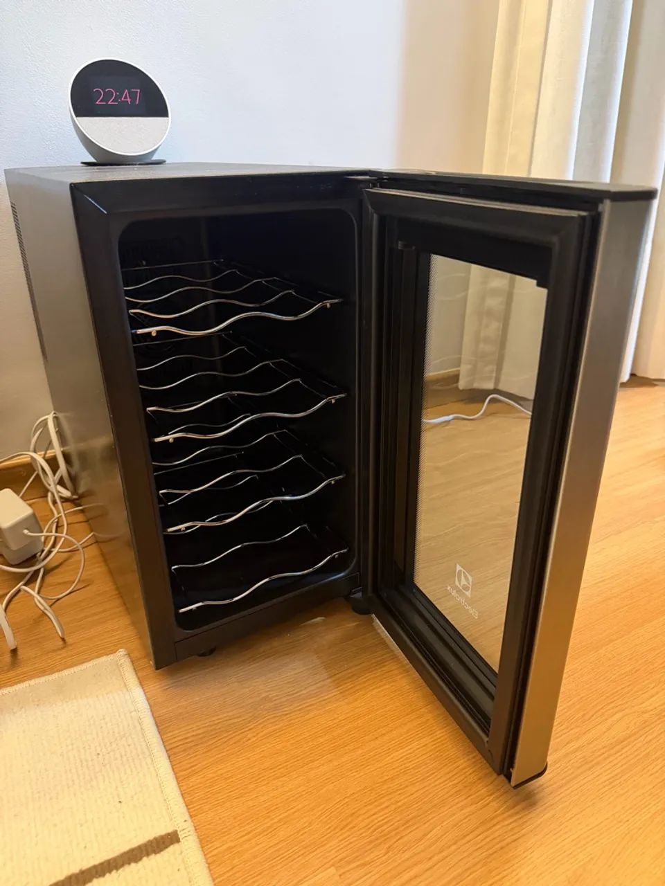 Adega vinho - Electrolux 