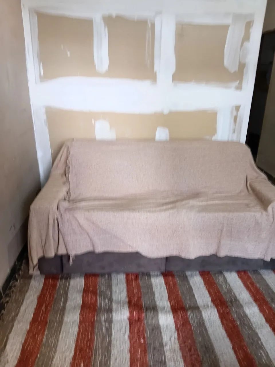 CASA PEQUENA, SIMPLES, MAS MUITO ACONCHEGANTE.  - Foto 3