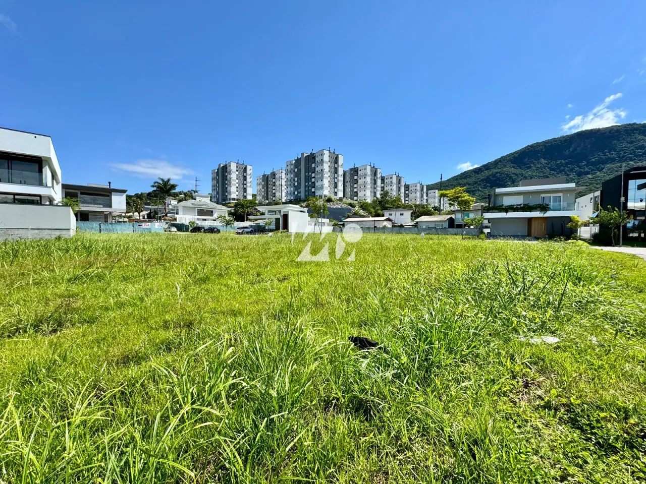 Terreno no condomínio Reserva da Pedra - mrt - Foto 4
