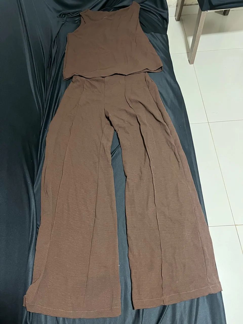 Conjunto calça e blusa 