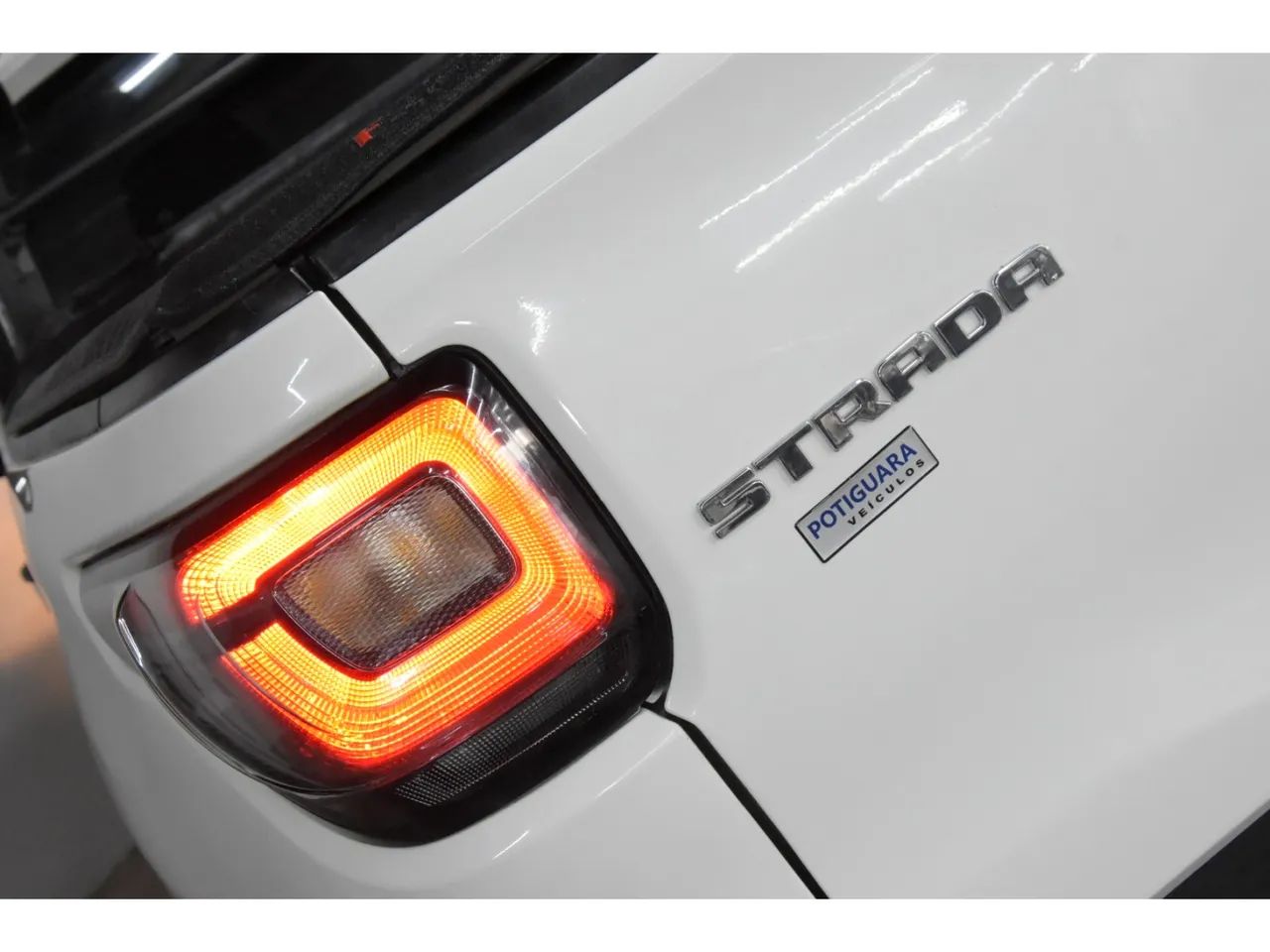 Fiat Strada Endurance 1.3 Flex 8V CS 2024 - Foto 2