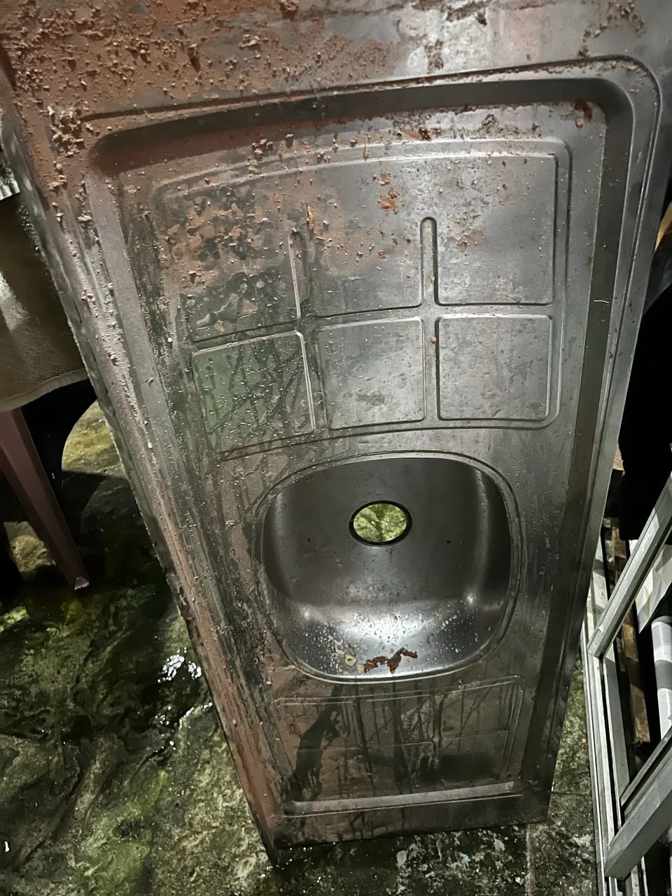 Selling kitchen sink
