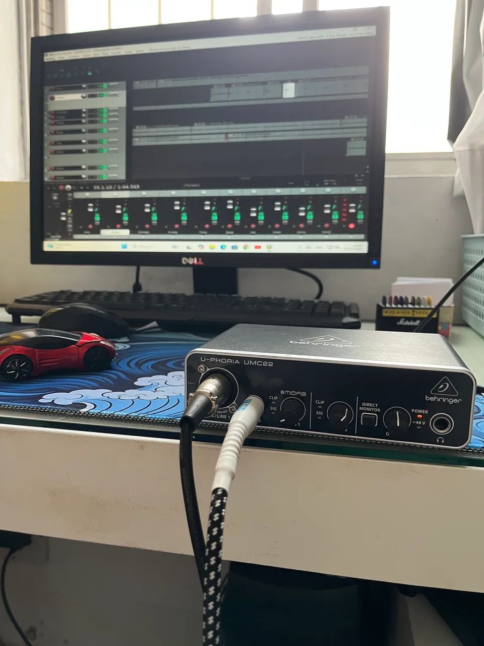 Behringer-UMC22