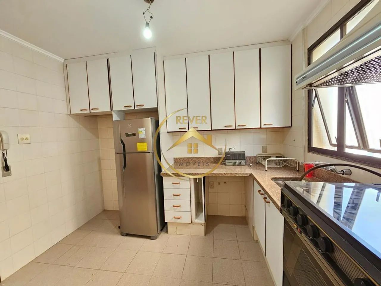 Apartamento para alugar em Campinas, Cambuí , com 3 quartos, com 172.4 m² - Foto 4