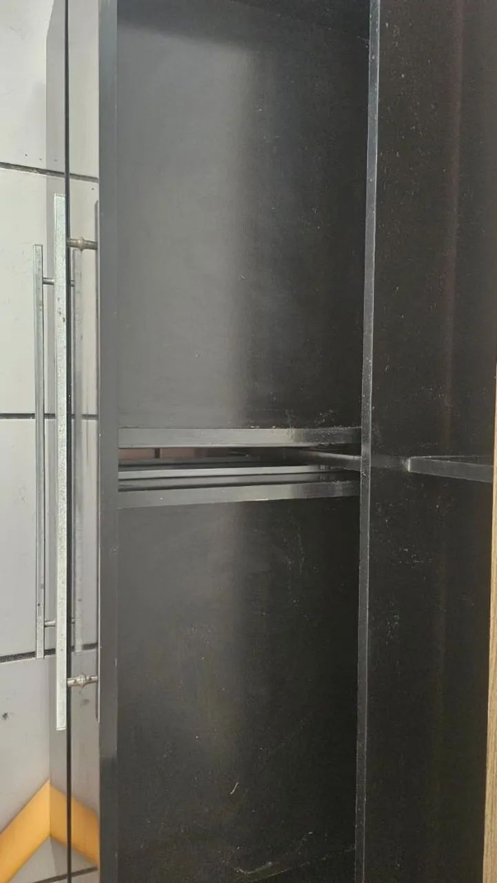 Rack com painel preto e marrom - Foto 4