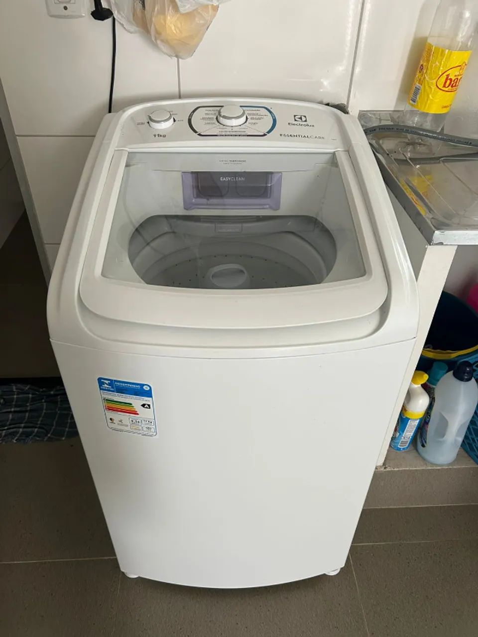 Lava-roupas Electrolux Essential Care 11kg - ótimo estado - 127V - Foto 2