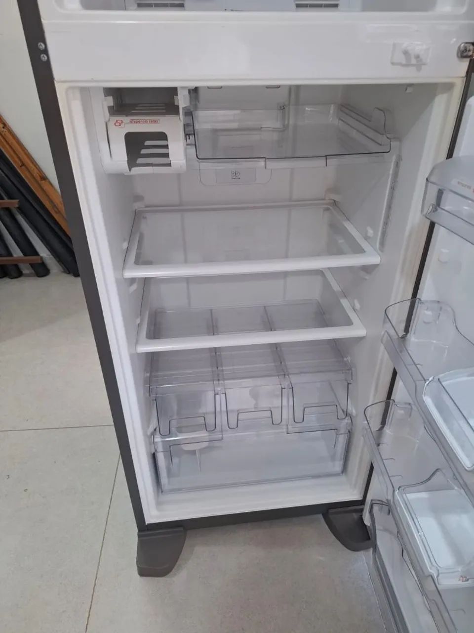 Geladeira Eletrolux Frost Free  - Foto 6