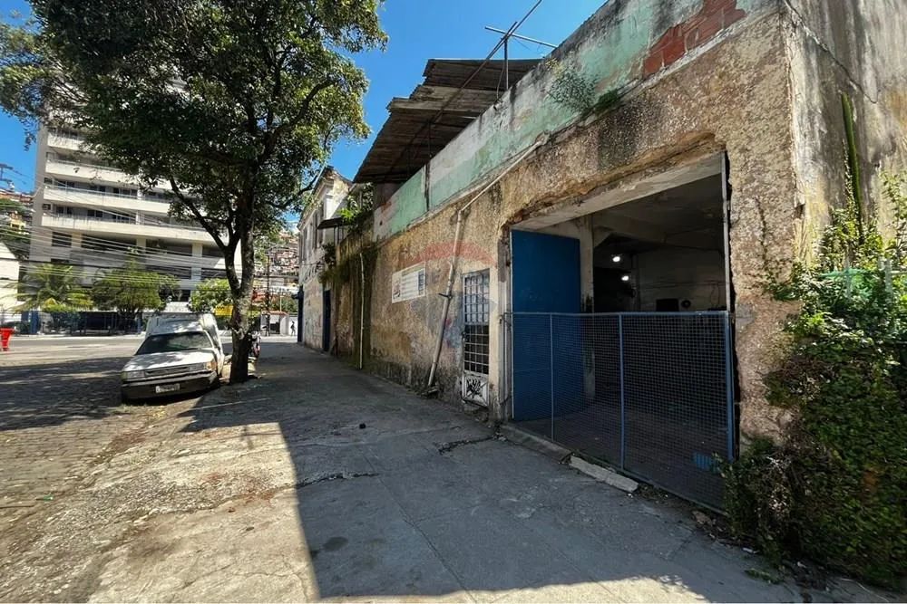 Imóvel comercial de esquina com 408m² + 5 kitnets independentes na Barão do Bom Retiro (pr - Foto 3