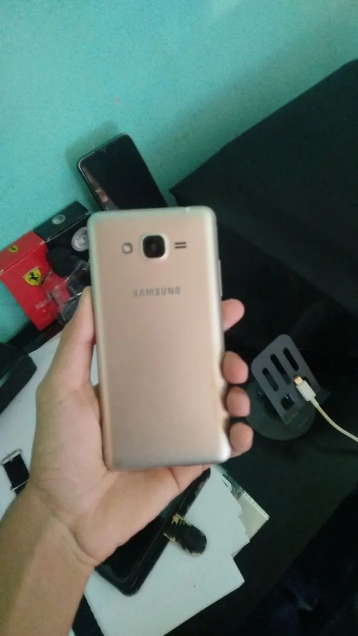 Celular semi novo da Samsung bom e barato mesmo J2 prime  - Foto 2