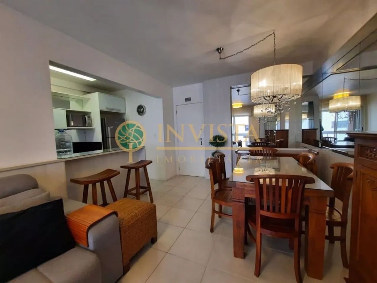 Locação | Apartamento mobiliado, sacada com churrasqueira, 1 quarto - No Centro de Florian - Foto 4