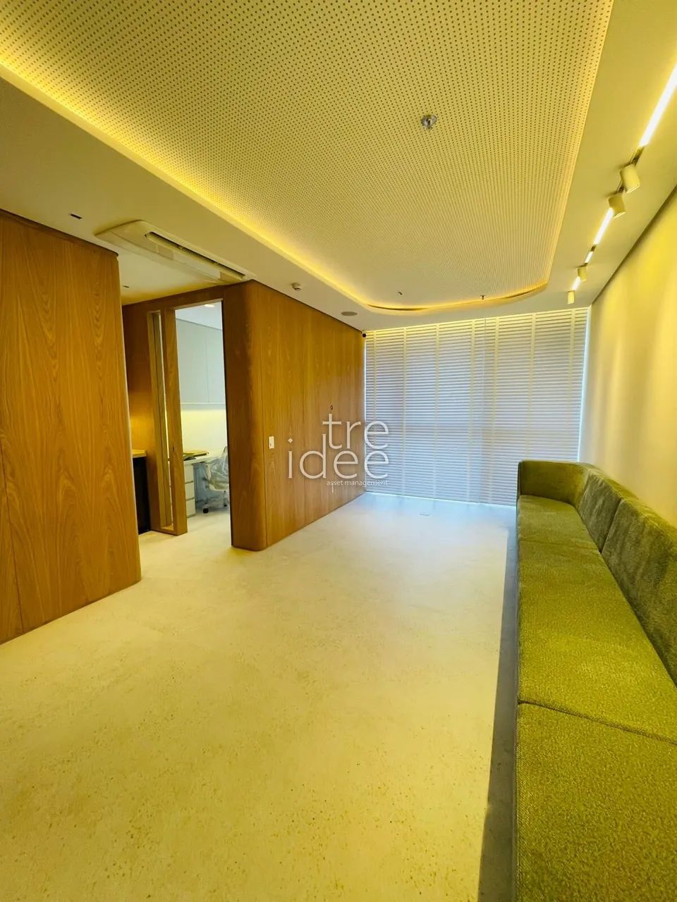 Sala Comercial 35,64m² em localização privilegiada de Curitiba - Foto 3