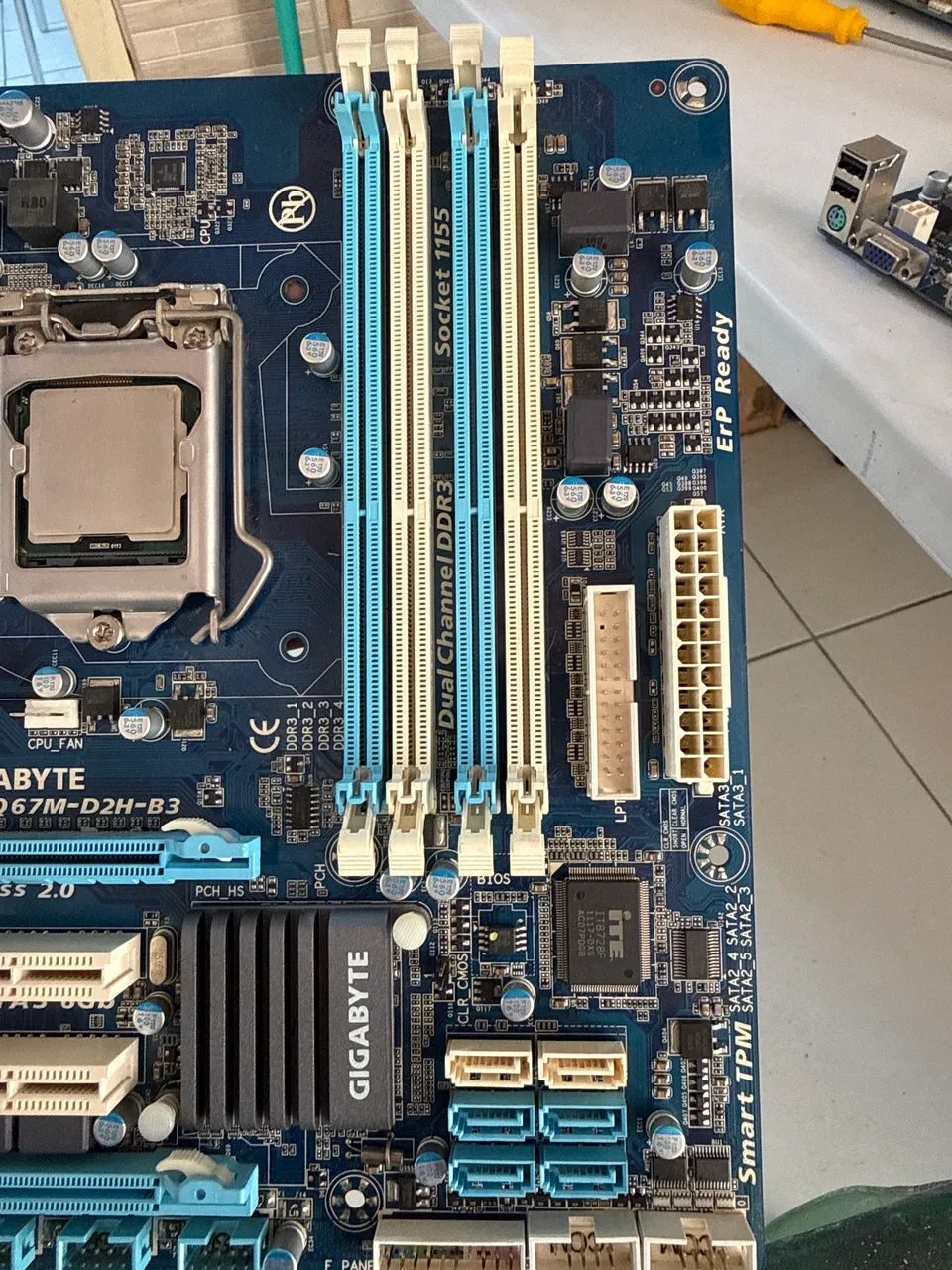 Placa mãe gigabyte ddr3 - Foto 2