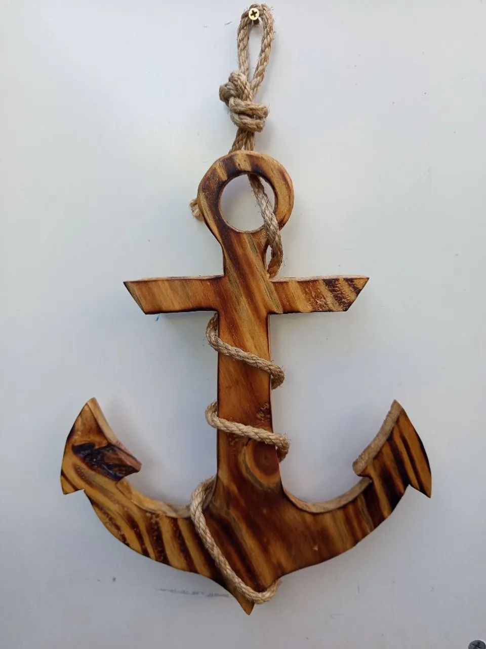 Âncora de madeira decorativa 