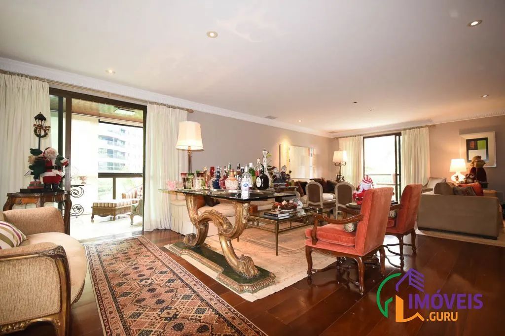 APARTAMENTO - MOEMA - SP