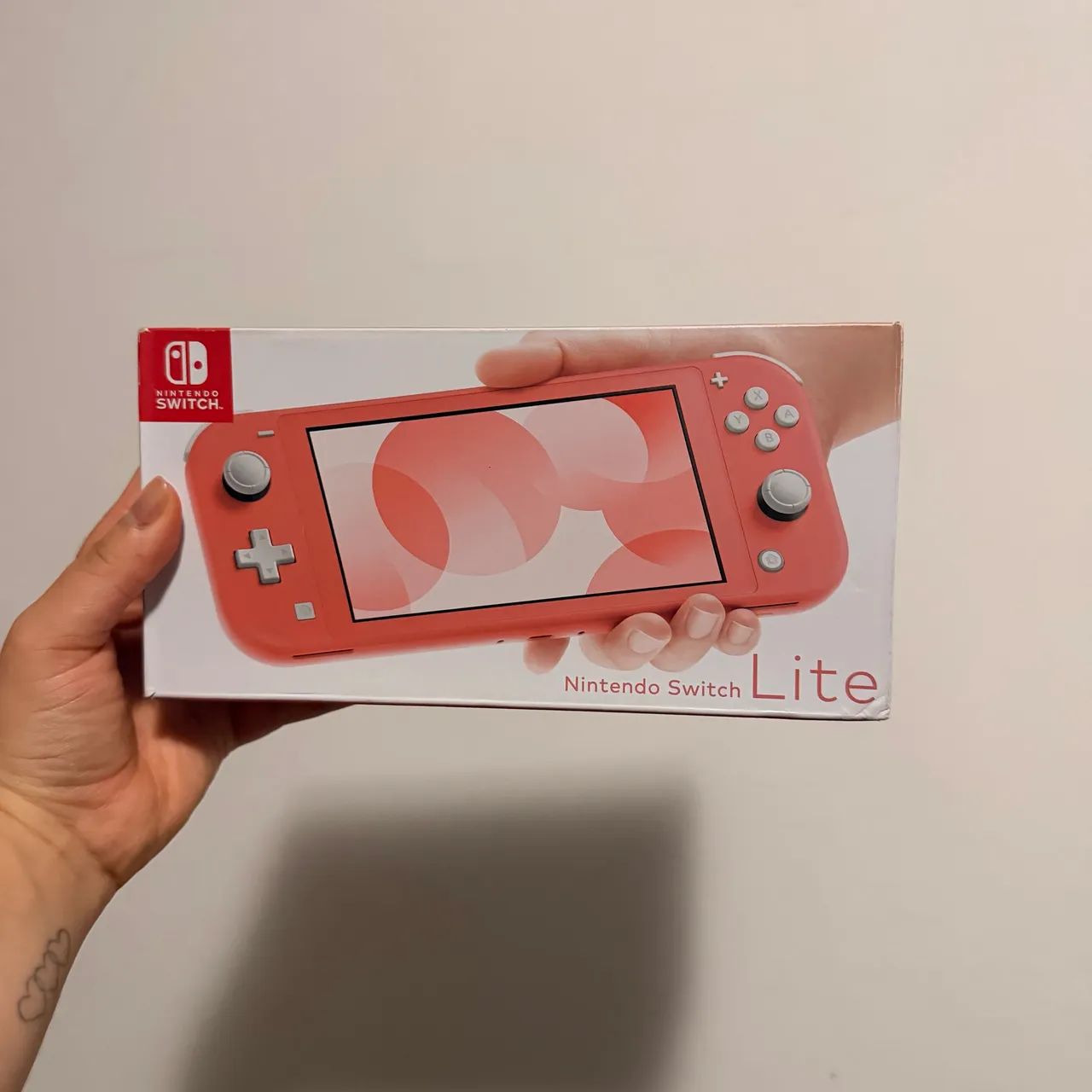 nintendo lite coral