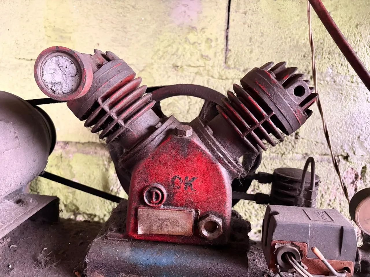 Compressor de ar à venda  - Foto 2